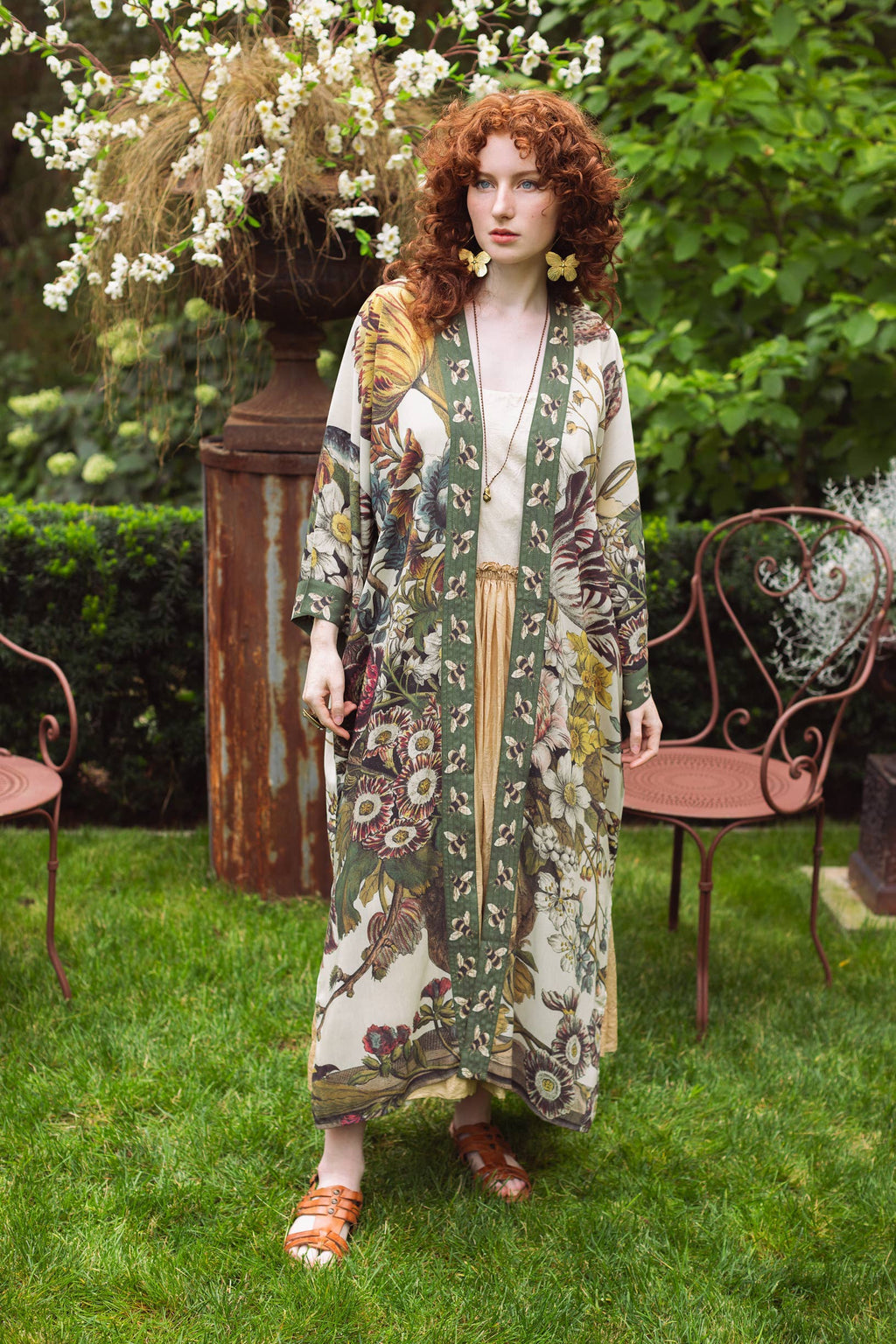Market of Stars Love Grows Wild Opera Duster Robe