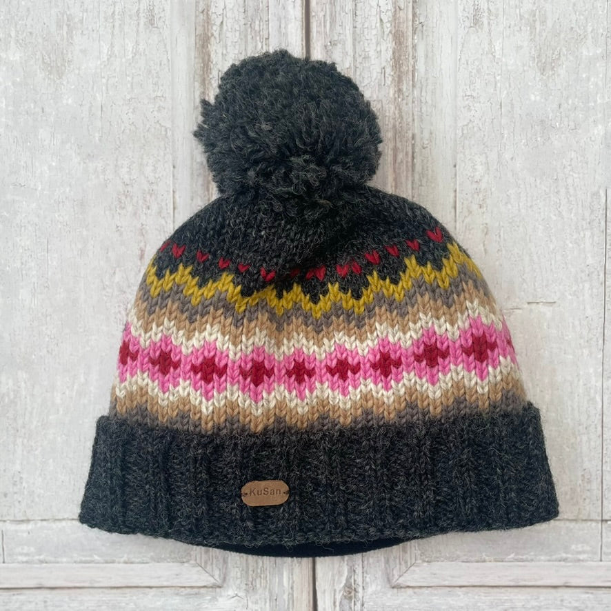 Kusan Fairisle Bobble Hat