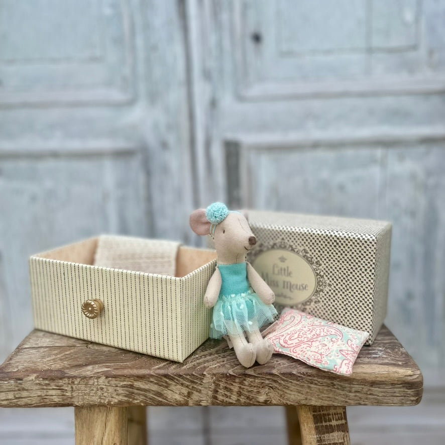 Maileg Dance Mouse and Daybed