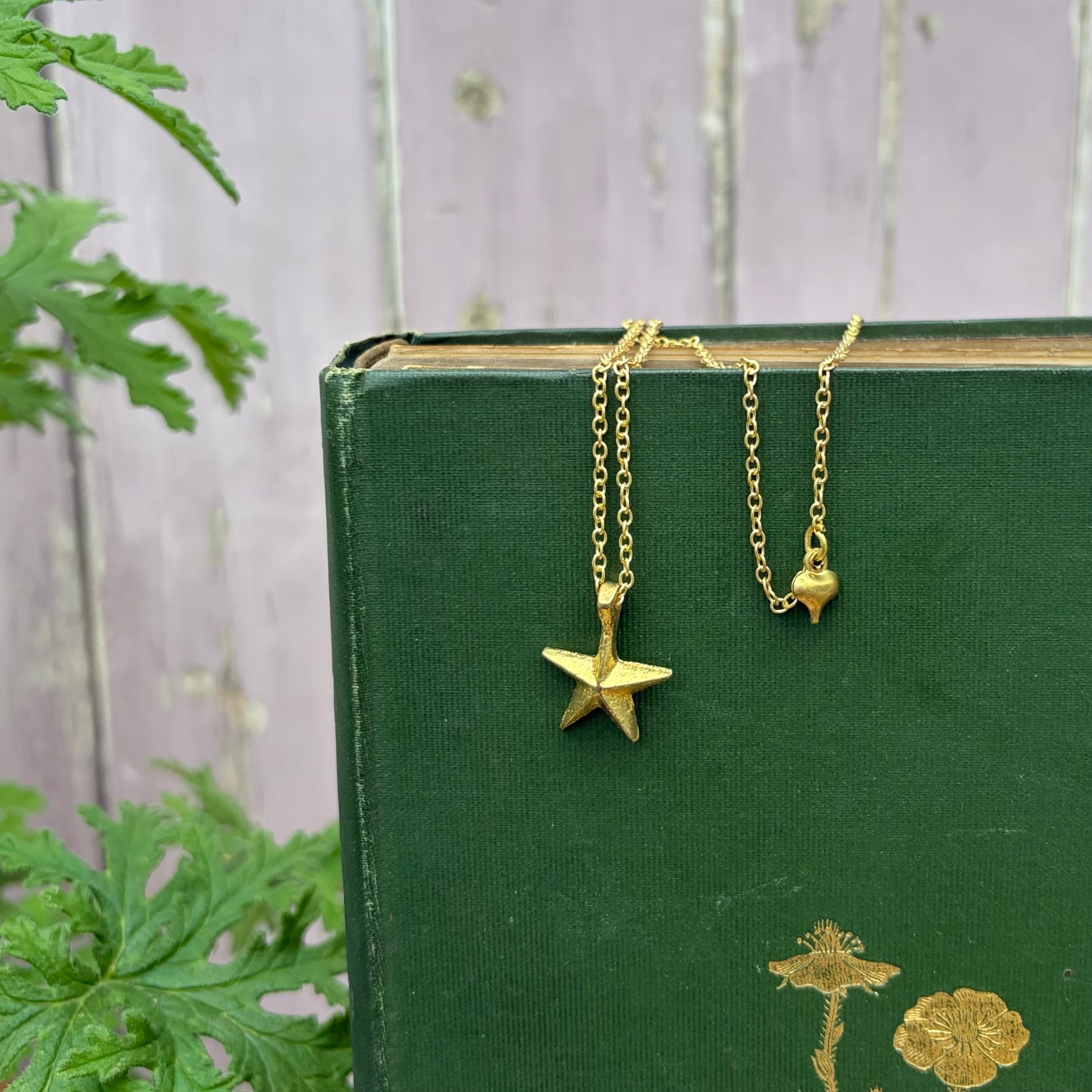 Milagro Star Necklace