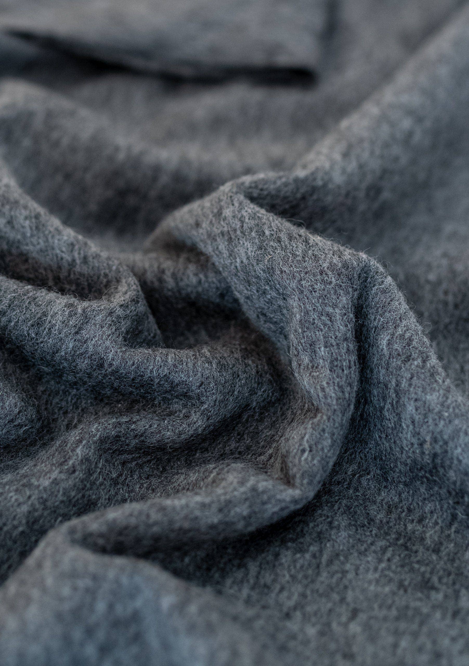Lambswool Oversized Scarf in Charcoal Melange