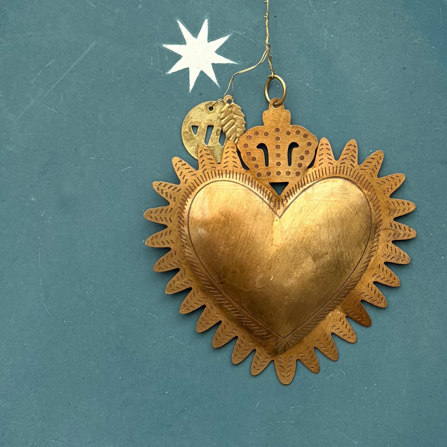 Milagro Heart Crown Small