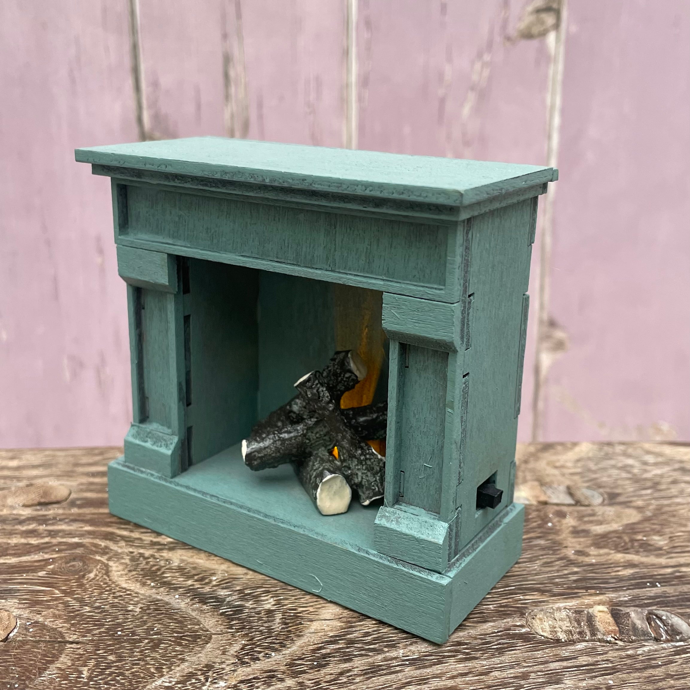 Maileg Fireplace ~ Blue