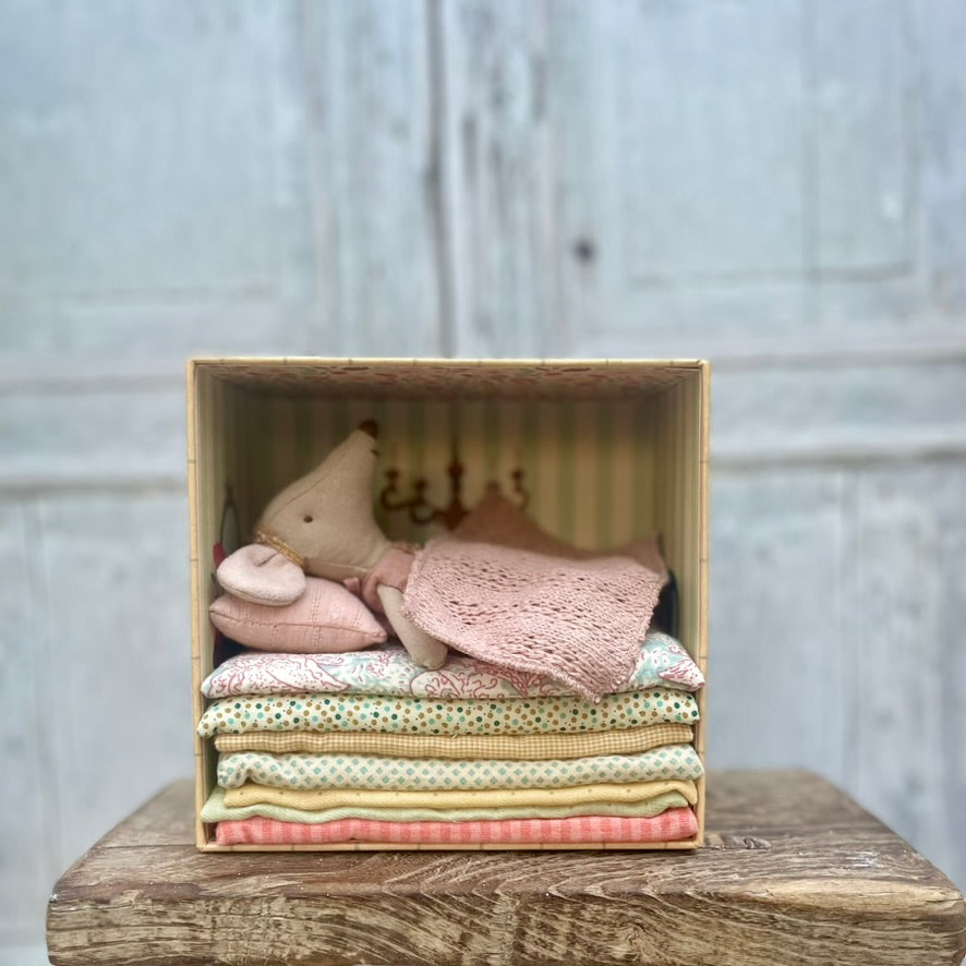 Maileg Princess and the Pea Mouse