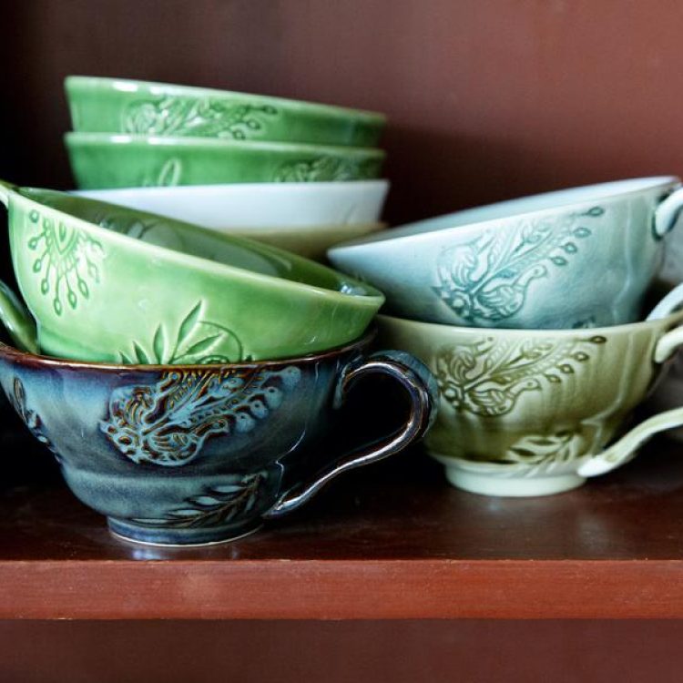Sthal-arabesque-cups-2-greens-nest-living